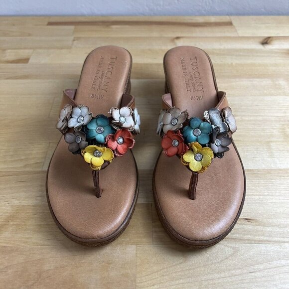 TUSCANY BY EASY STREET Giordana 3D Flower Floral Brown Thong Sandals Wedge 6.5 W - Picture 3 of 11